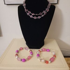 Necklace and bracelets set